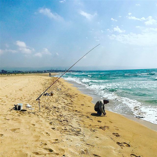  tyre  tyr  tyrecity  sourcity  tyrepage   southlebanon  beach ... (Sour Beach)