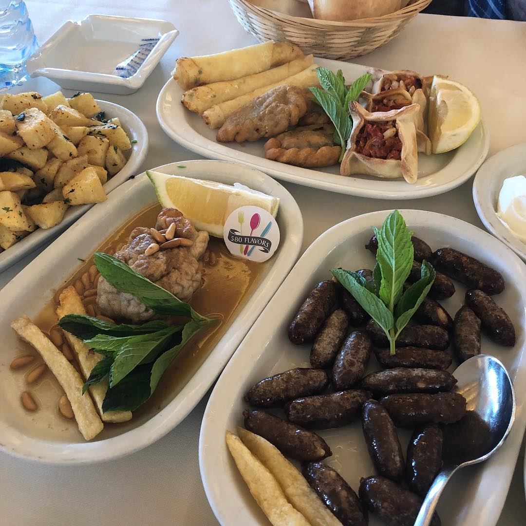 U must love our Lebanese cuisine 😍😍 @mounirrestaurantlb  broumana ...... (Mounir)