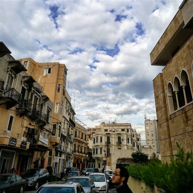 Una mañana de la vida de Uruguayos en Líbano -  ichalhoub in  Tripoli...