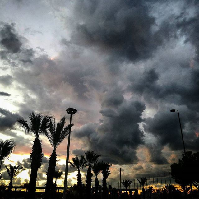 Una vez más, el cielo -  ichalhoub in  Tripoli north  Lebanon shooting...