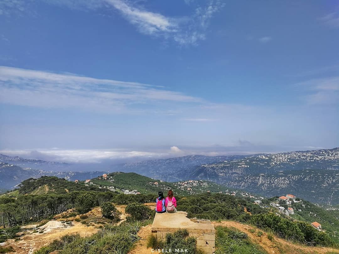 Unbreakable bonds gathered in one photograph... Worth a thousand words. ... (Baskinta, Lebanon)
