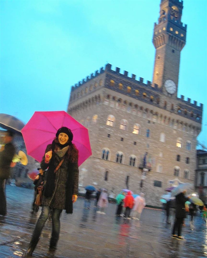 Under my umbrella 🌂☂☔...  florence  piazzadellasignoria  italy  ig_italy ...