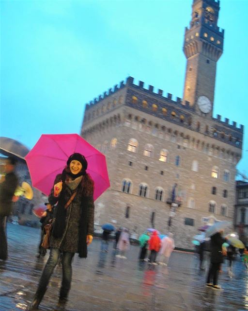 Under my umbrella 🌂☂☔...  florence  piazzadellasignoria  italy  ig_italy ...