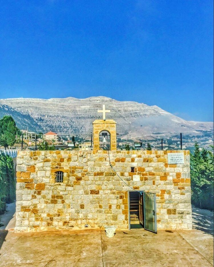 Une visite à l'église Mart Moura s'impose. Il s'agit du seul vestige préser (Ehden, Lebanon)