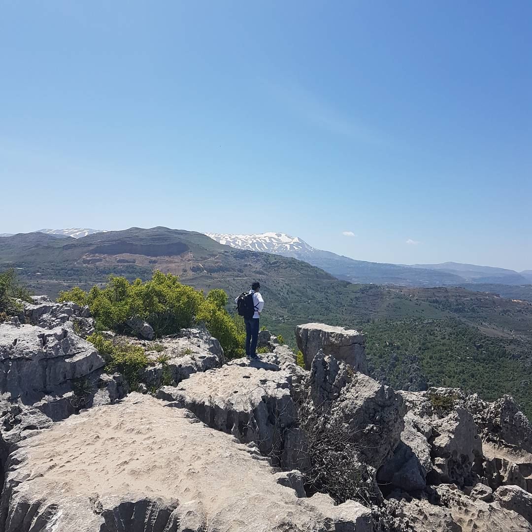 Une vue à vous couper le souffle @jabalmoussa  jabalmoussa  hiking ... (Salib Jabal Moussa)