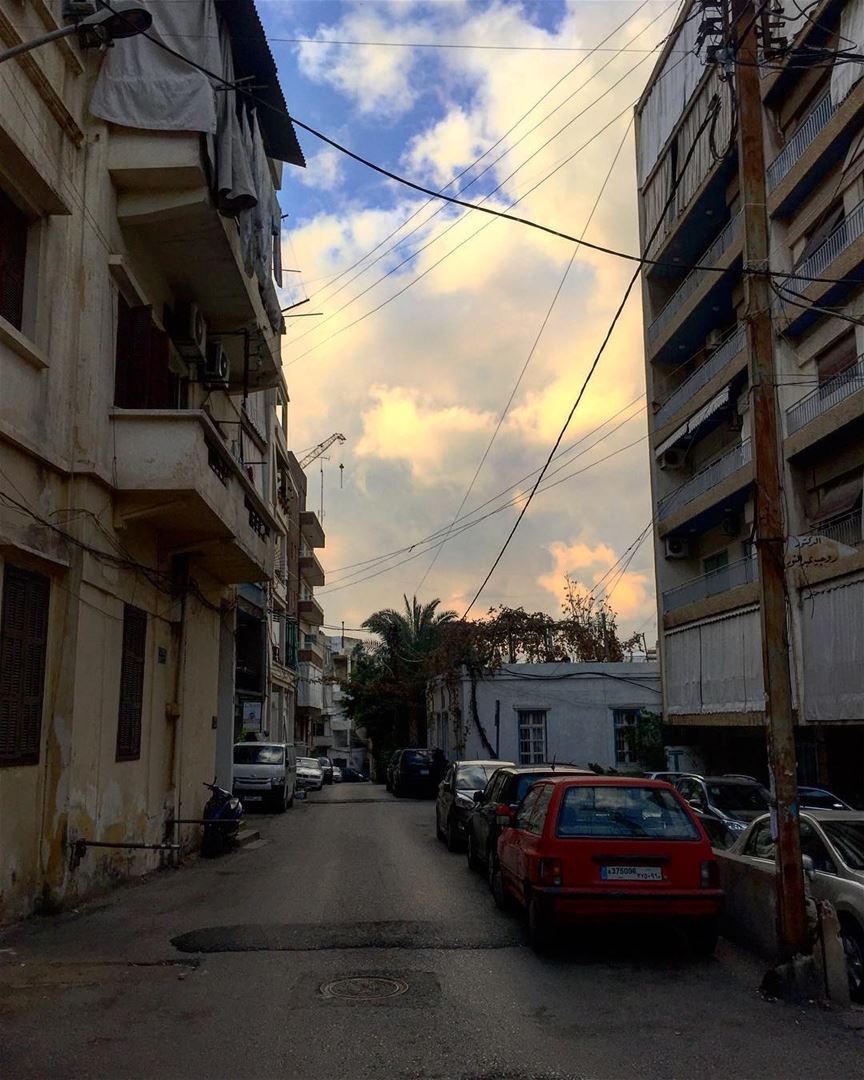 Unfiltered Geitawi🍬  lebanon  livelovelebanon  beirut  geitawi  clouds ... (Geitawi)