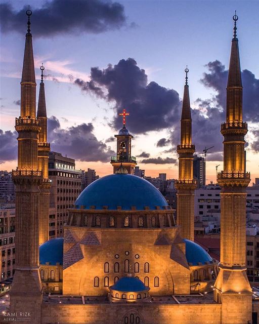 United We Stand, Divided We Fall ✝️☪️By @rami_rizk89  DowntownBeirut ... (Downtown Beirut)