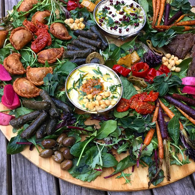 Up close and personal with this  hummus and  babaghanouj  platter we put...