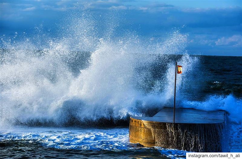 Up to the Sky 🌊-- sea  waves  beautiful  instapic  port   instagood ... (Manara Beyrouth)