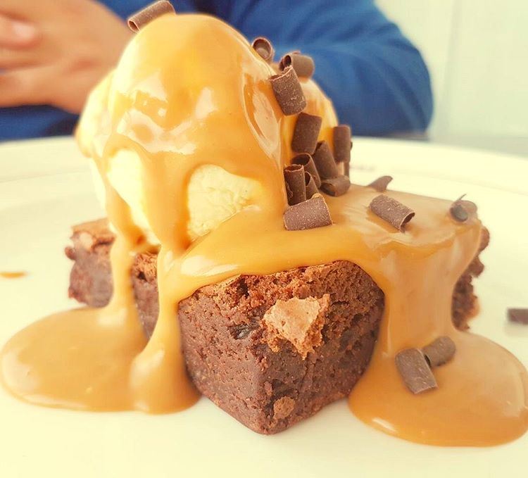 Very tempting, right? Definitely YES, this why they call it: Brownie... (Roadster Diner - City Center Beirut)