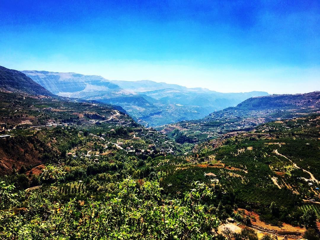  viaferrata hiking climbing panoramic view adventure adventuretime... (Akoura, Mont-Liban, Lebanon)