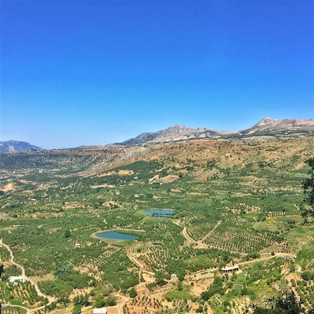 View from the top... (سيدة الحبس- العاقورة)