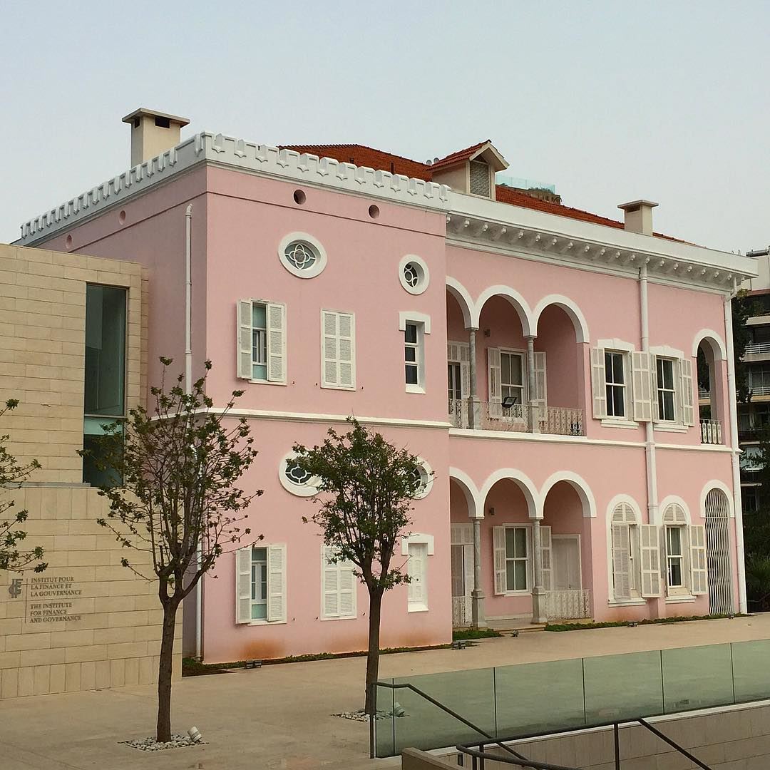  Villa  rose you're so  pretty 😍😍 Check out the ... (ESA Business School)