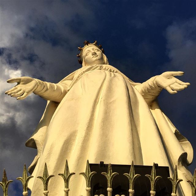  virgin  Mary  sculpture  statue  art  religion  christianity ... (Harisa, Mont-Liban, Lebanon)