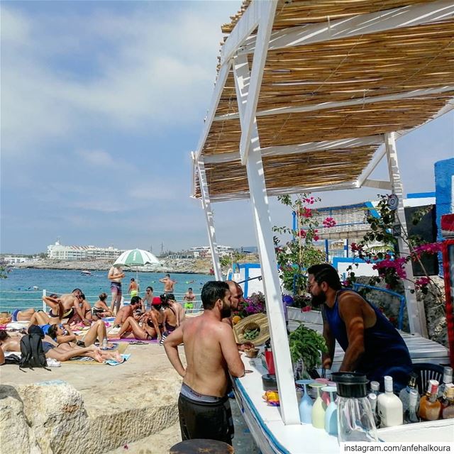  visitanfehFlowka Beach Bar flowkaanfeh70-788117@flowkaanfeh@tahetelr (Tahet el-rih تحت الرّيح)