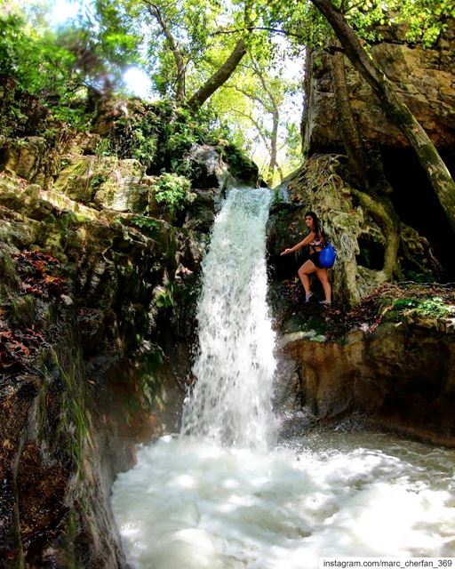 Voila! Another Piece of  Heaven 😍 Waterfall  ColdWater  FeelNature ... (Serjbel)