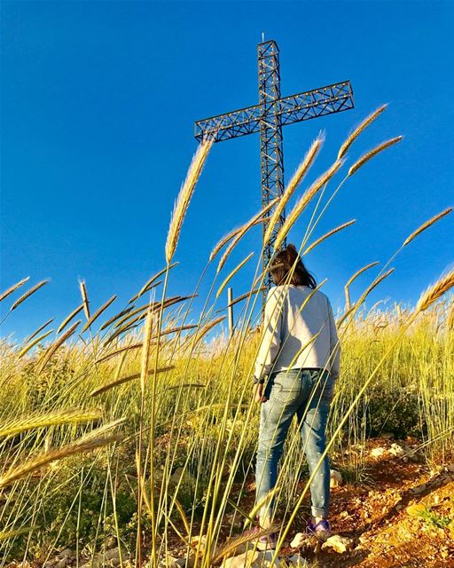 Walk by faith jesus raise Us up every time we fall....🙏•Blessed✨... (Faraya, Mont-Liban, Lebanon)