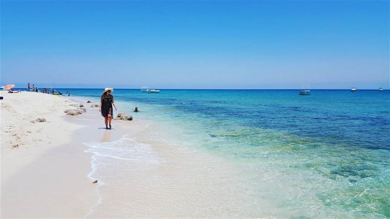 Walking along the beach.... palmisland palmislands almina rabitsisland... (Palm Islands- El Mina Lebanon)