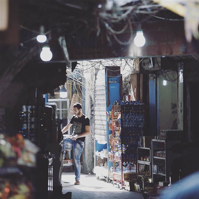 Walking inside the souks within the narrow walls of the old city of  saida... (Saïda, Al Janub, Lebanon)