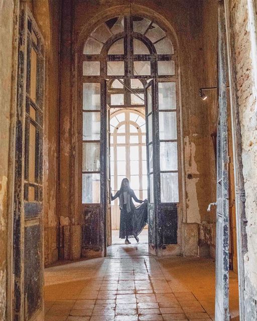 Wandering around the abandoned hallways of Grand Hotel of Sawfar • Lebanon... (Sawfar, Mont-Liban, Lebanon)