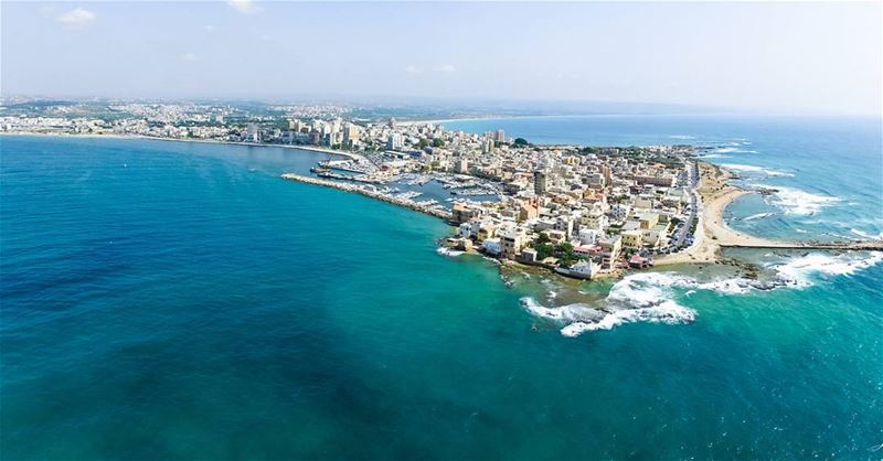 Wanna know more about  tyre and  naquoura? Check www.theinfinitecurl.com... (Tyre, Lebanon)