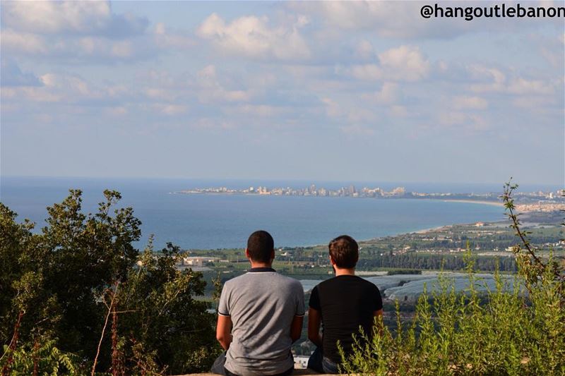 Watching over  Tyre.------------------- hangoutlebanon ... (El Mansouri, Al Janub, Lebanon)