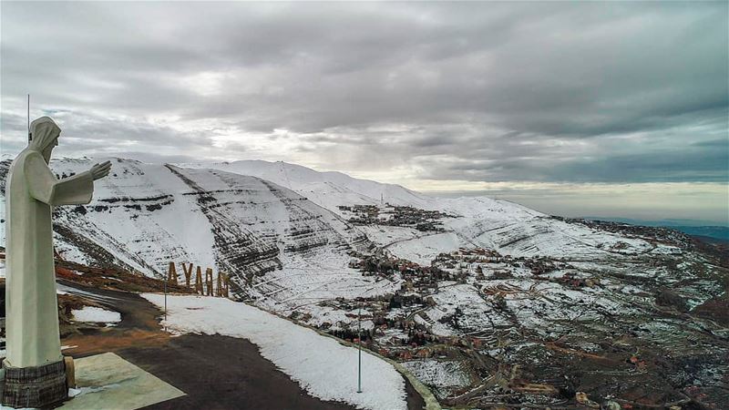 WATCHING OVER••• winterphotography  winter  snow  landscape ... (Saint Charbel-Faraya)