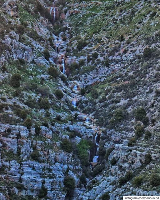  watercycle  lifecycle  waterfall  waterfalls  life  falllife  mountains ... (Lebanon)