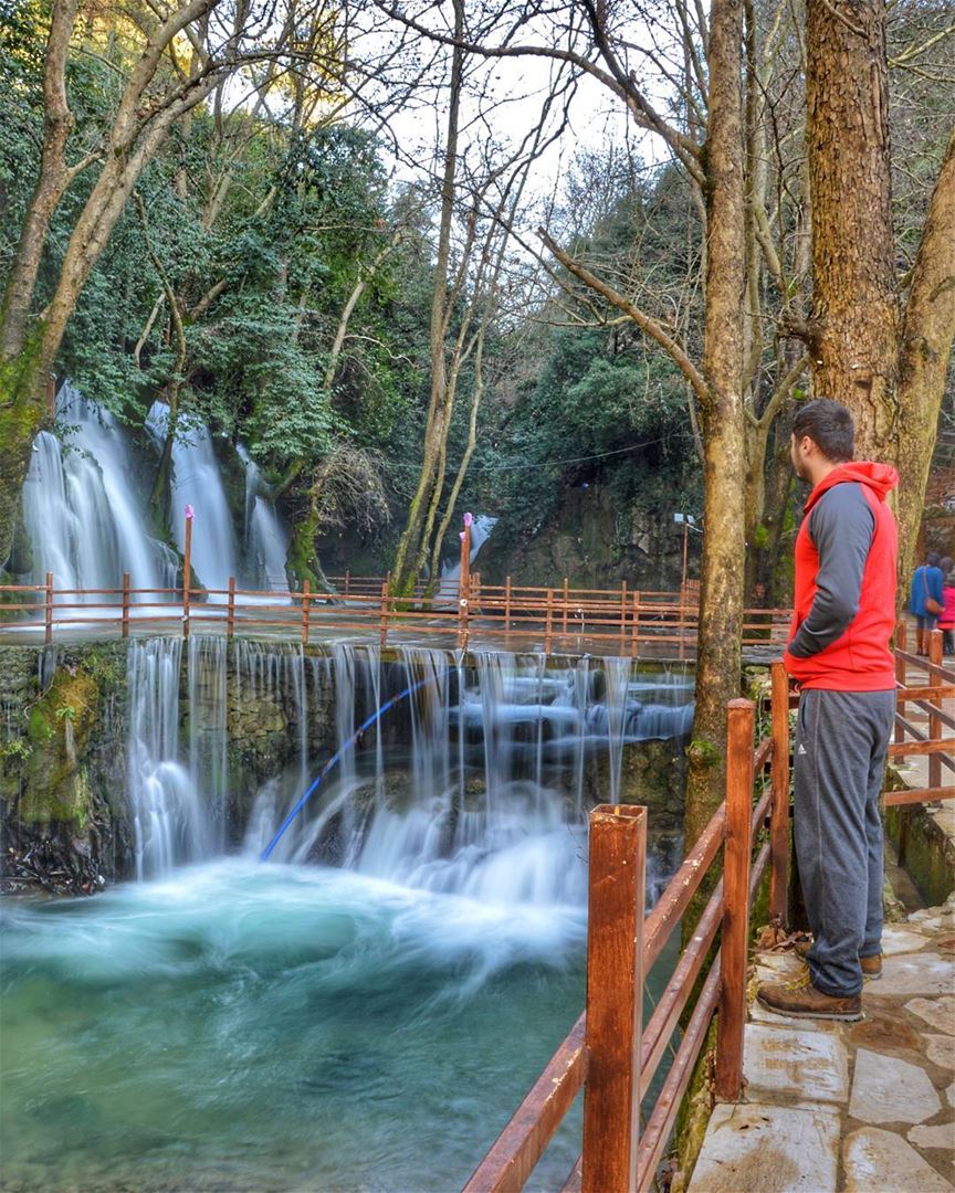 📷📷.... waterfall nature water lagoon river trees naturephotography... (Baaklin, Mont-Liban, Lebanon)