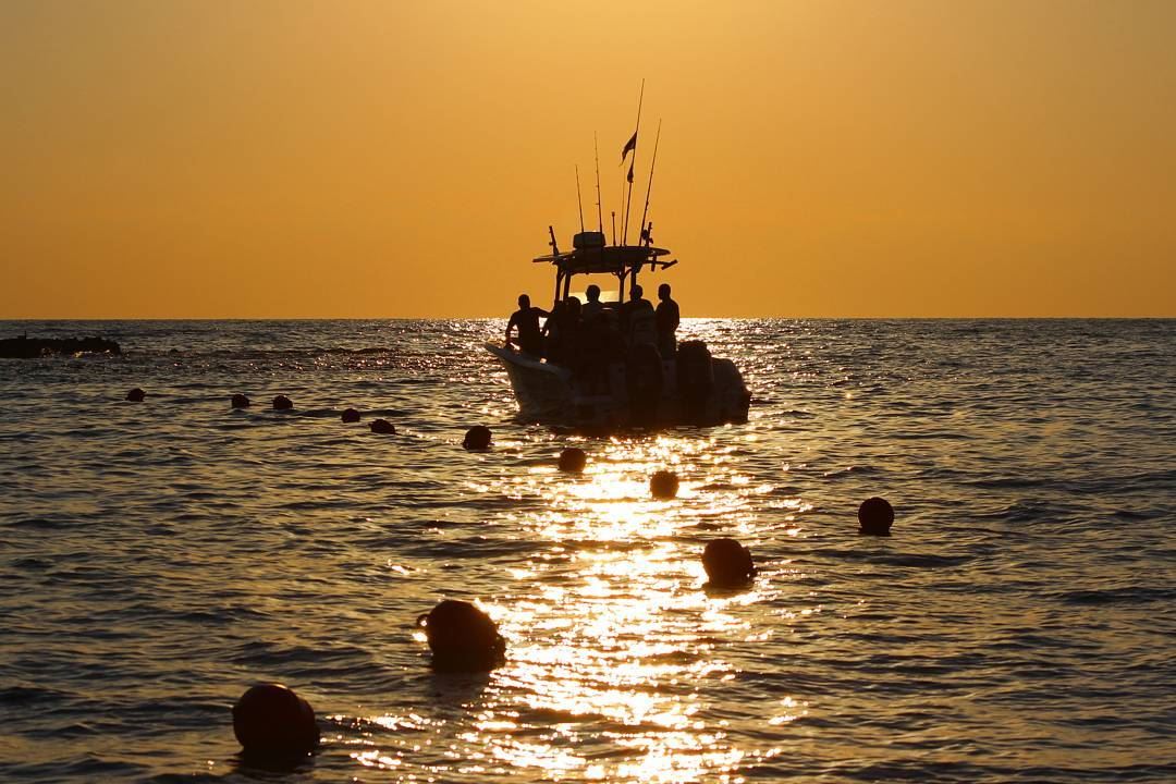 We are all sailing! sunset  sunset_ig  sunsetlover  livelovetyre ... (Tyre, Lebanon)