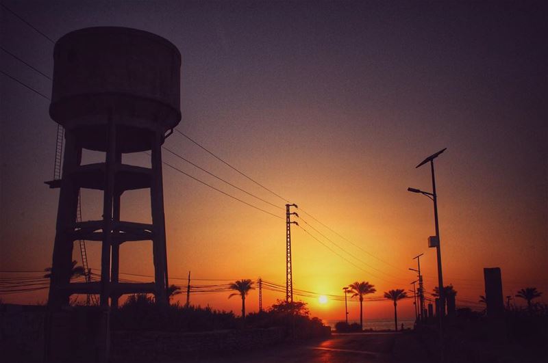 We do not remember days, we remember moments...🌅..... mycity livelove...
