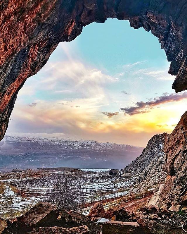 Welcome, to the Cave of Wonders...💙・・・Credits to @framewithaview・・・...
