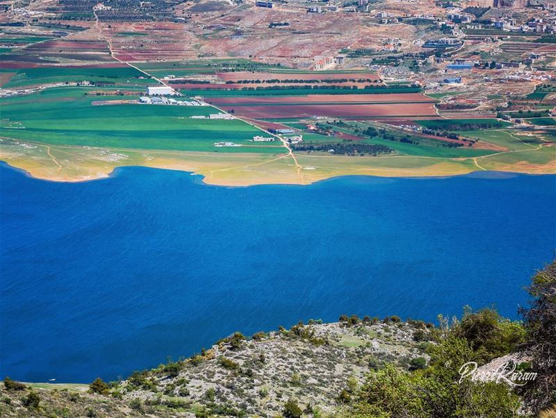  west  bekaa  karaoun  lake... bleu  water  green  area  lebanon ...