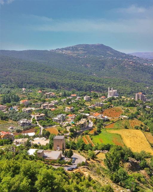 What a view 😍 lebanon  nature  naturelovers  natureporn  landscape ... (Waddy Jezzine)