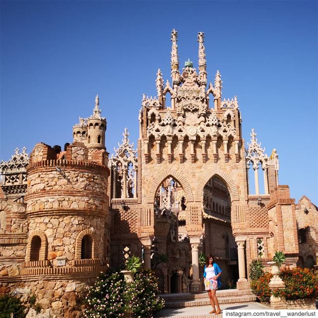 What are castles made for?!--- TakeMeTo  Costadelsol  spain ... (Castillo de Colomares)