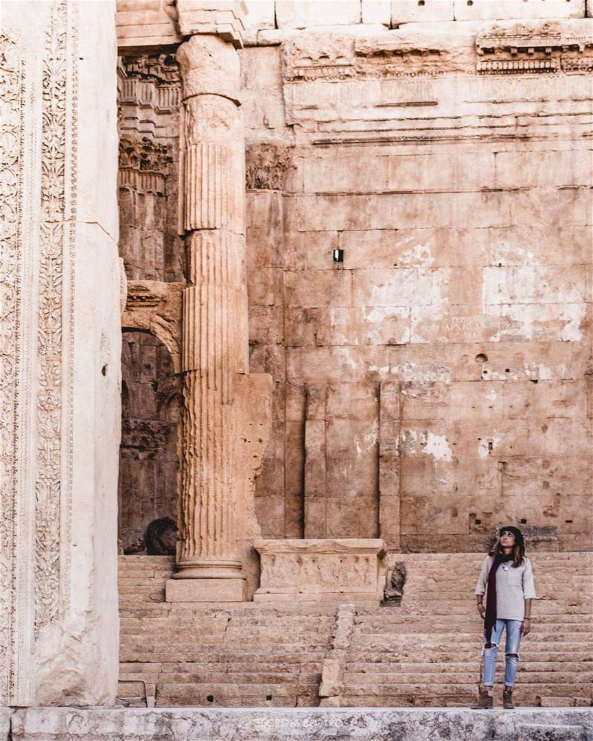 What are you looking at ? 🤔✨.. theoutbound  theworldshotz ... (Baalbek, Lebanon)