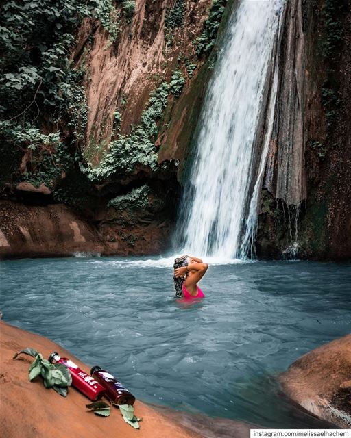 What comes to mind when you think of Herbal Essences? Girl, waterfall,... (Lebanon)