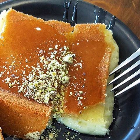 What's your favourite Lebanese breakfast? 😍☀️ Credits @doughandbean