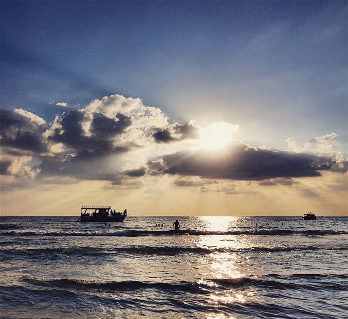  whatsuplebanon  eyesoflebanon  meetlebanon  lebanonpics ... (Tyre, Lebanon)