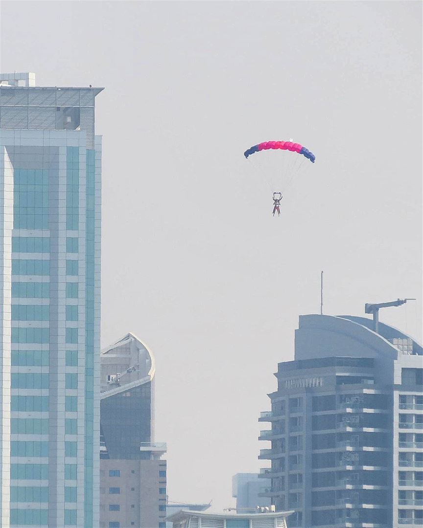 ... When elevators are out of service 😆😀------.. photography ... (Skydive Dubai)