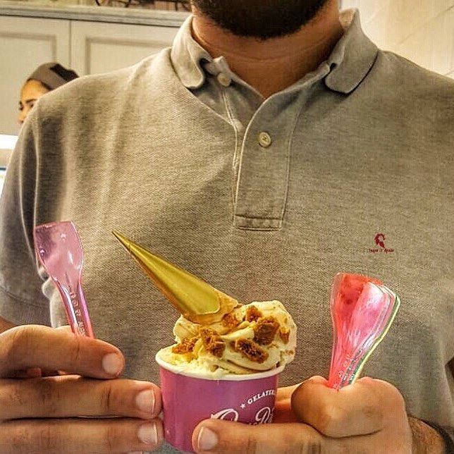 When he offers you ice cream 🤗😍.======================📍 @orsobiancogel (Achrafieh, Lebanon)