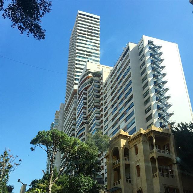 When  old meets  new !  Achrafieh  photograph  photographer  photooftheday...