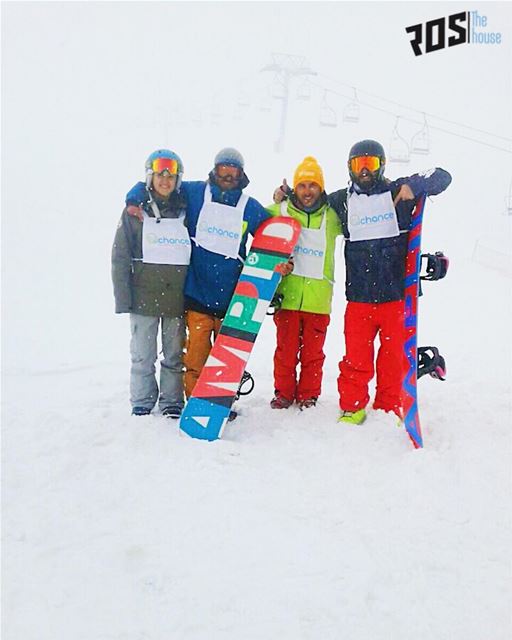 When the homies come out to support a great cause 😍🤙🏽🏂 (Mzaar Kfardebian Ski Resort)