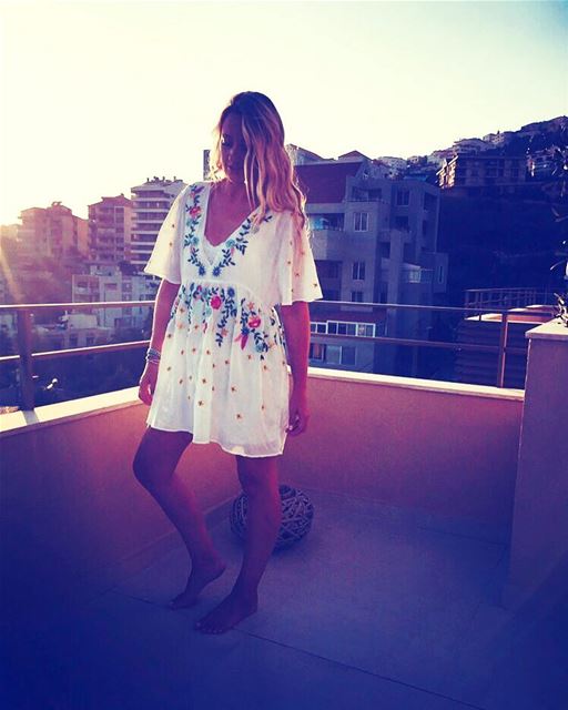 When was your last magical sunset moment 💫 🌅 💚👱🏻‍♀️.. sunset... (Lebanon)