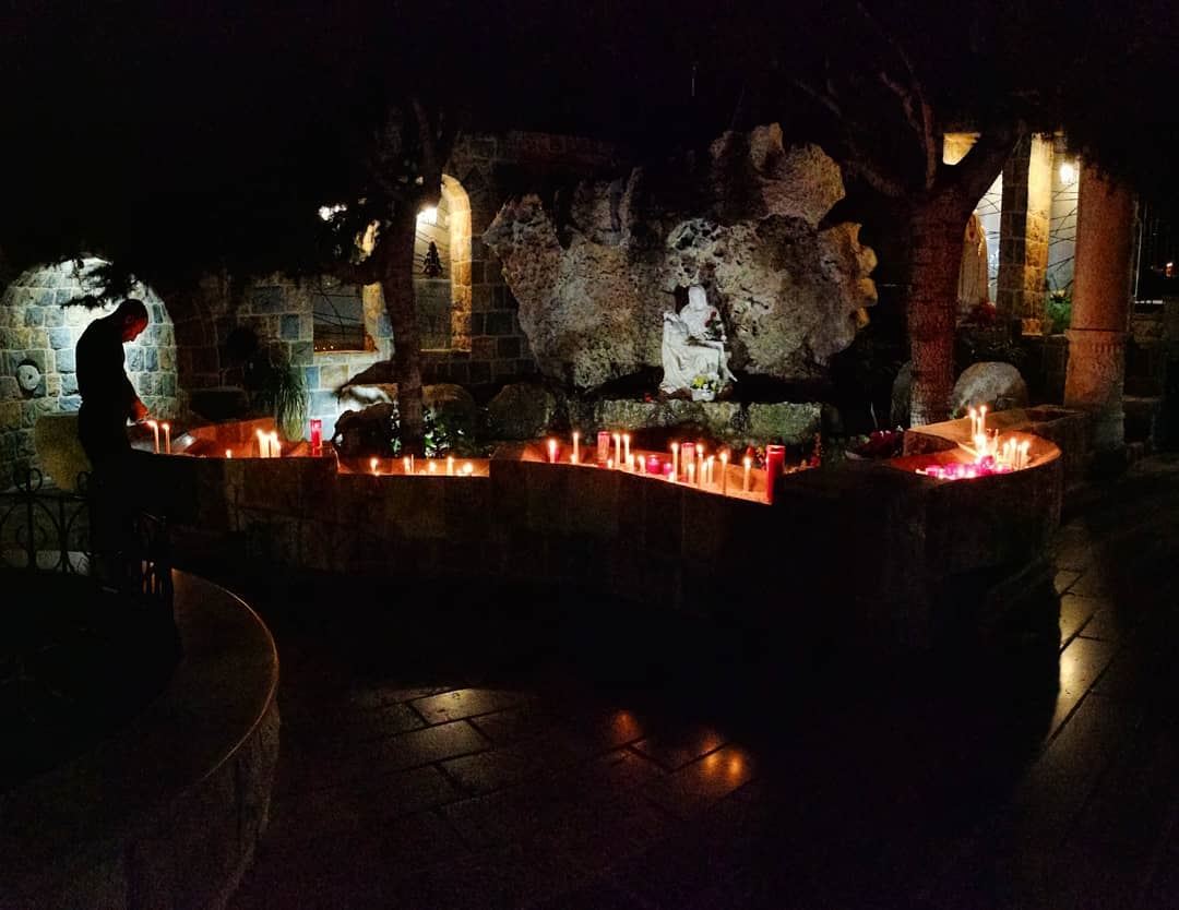 When we can't say it in words... GOD listens us through our hearts🙏❤️🕯️.... (Harîssa, Mont-Liban, Lebanon)