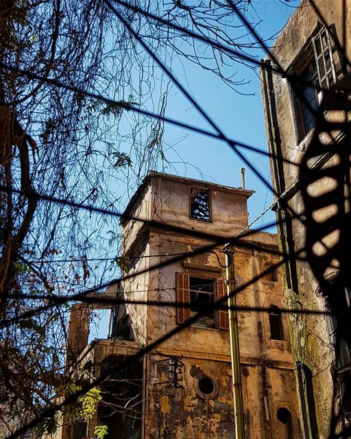 While the Lights of Hope lay on the rooftop..Dark Souls sway between the... (Beirut, Lebanon)