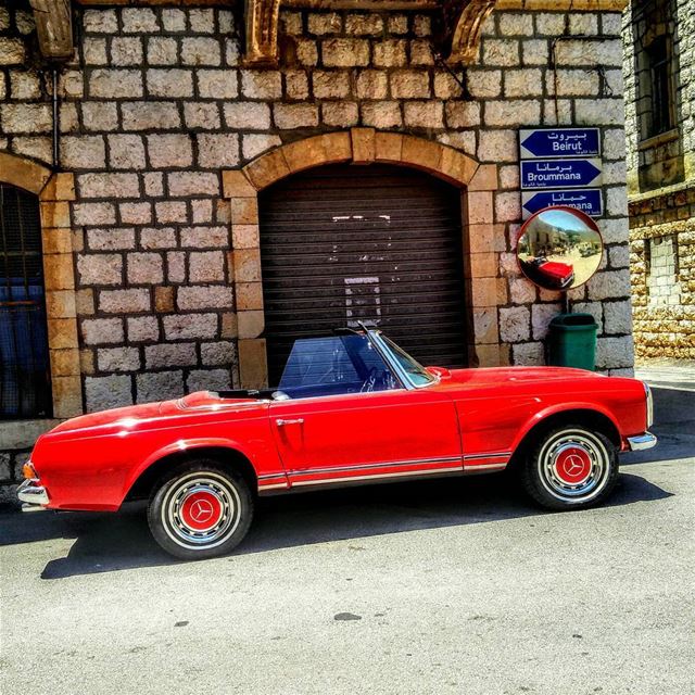 While walking... 😌 falougha montliban lebanon lebanese livelovelebanon... (Falougha, Mont-Liban, Lebanon)