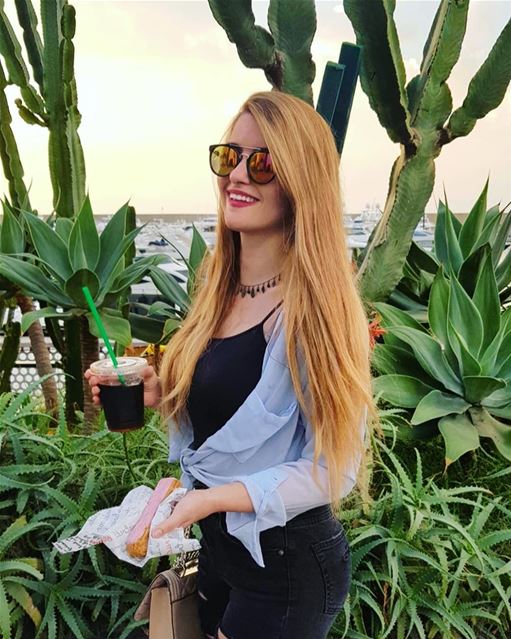 Who else orders 0 sugar drinks but ends up ordering eclairs on the side?🤦‍