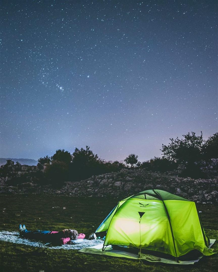 Who needs a lit tent when you have an illuminated sky? 💫⛺️ ⠀⠀⠀⠀⠀⠀⠀⠀⠀⠀⠀⠀⠀⠀⠀ (Lebanon)