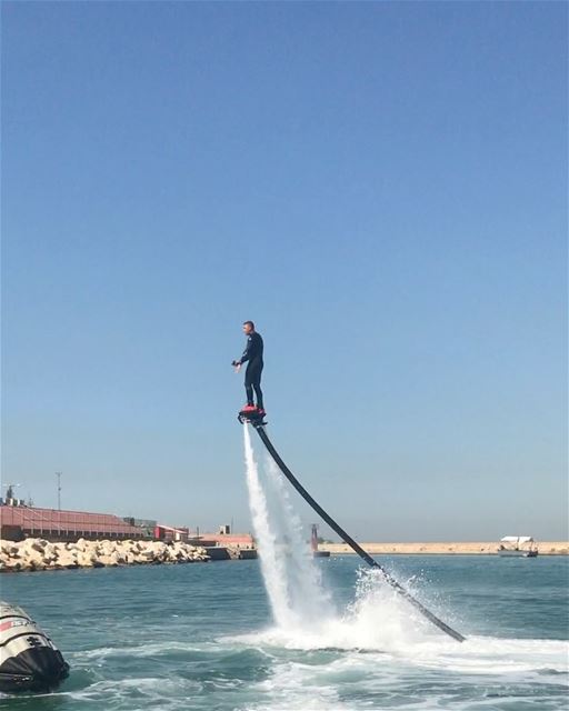 Who said summer is over!  flyboard  flyboardlebanon  showtime ... (Joünié)